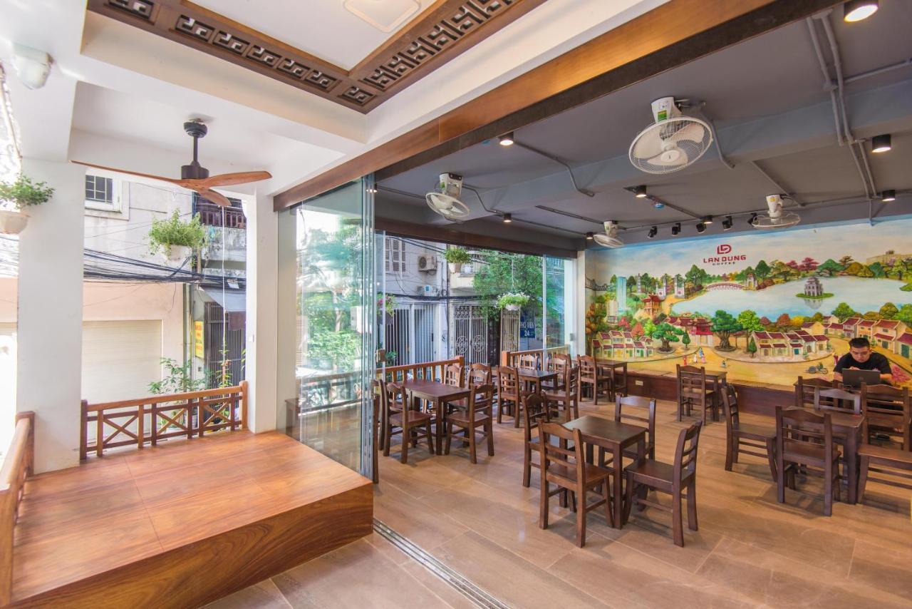 22Housing Hotel & Apartment 81 Linh Lang Hanoi Exterior foto