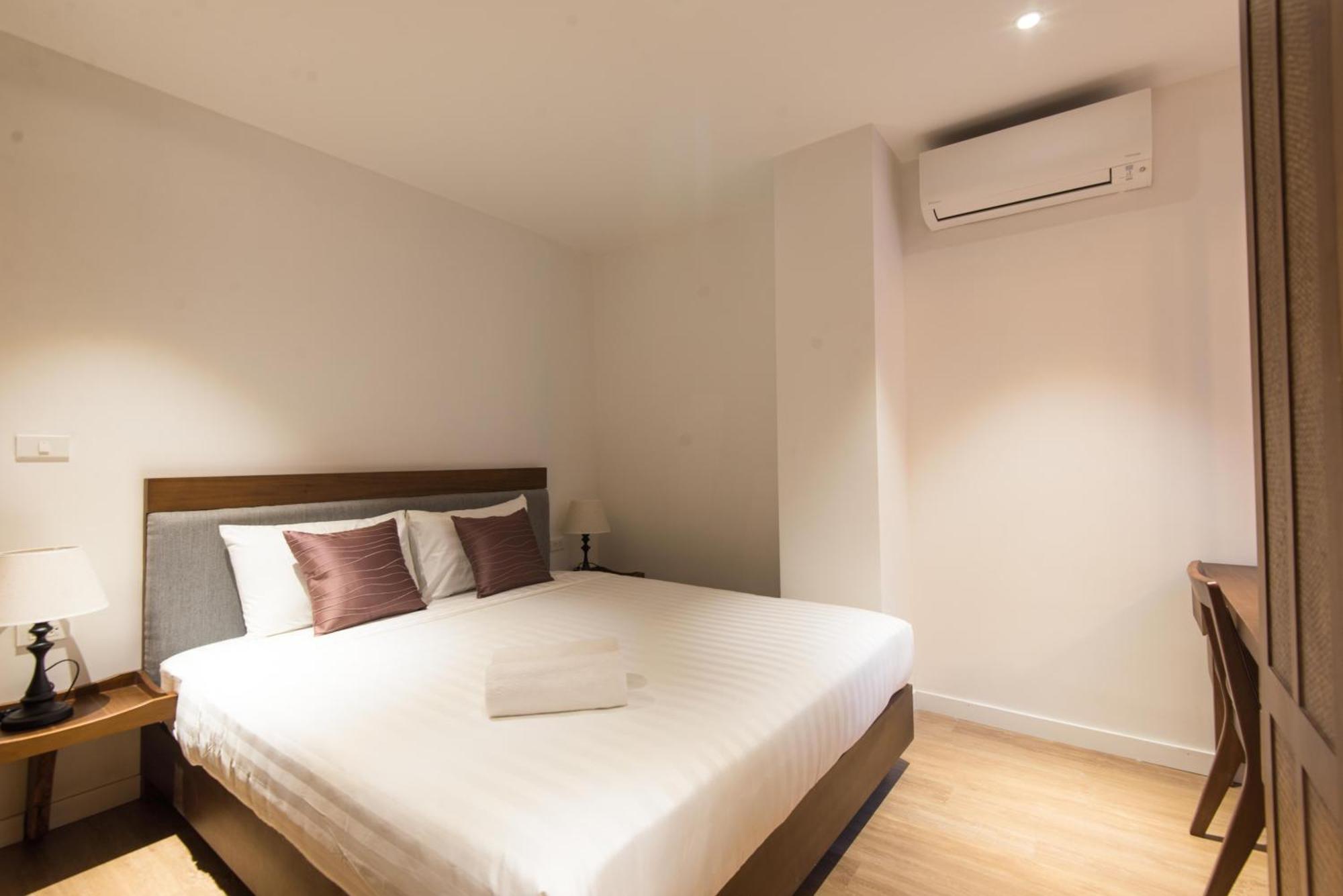 22Housing Hotel & Apartment 81 Linh Lang Hanoi Exterior foto