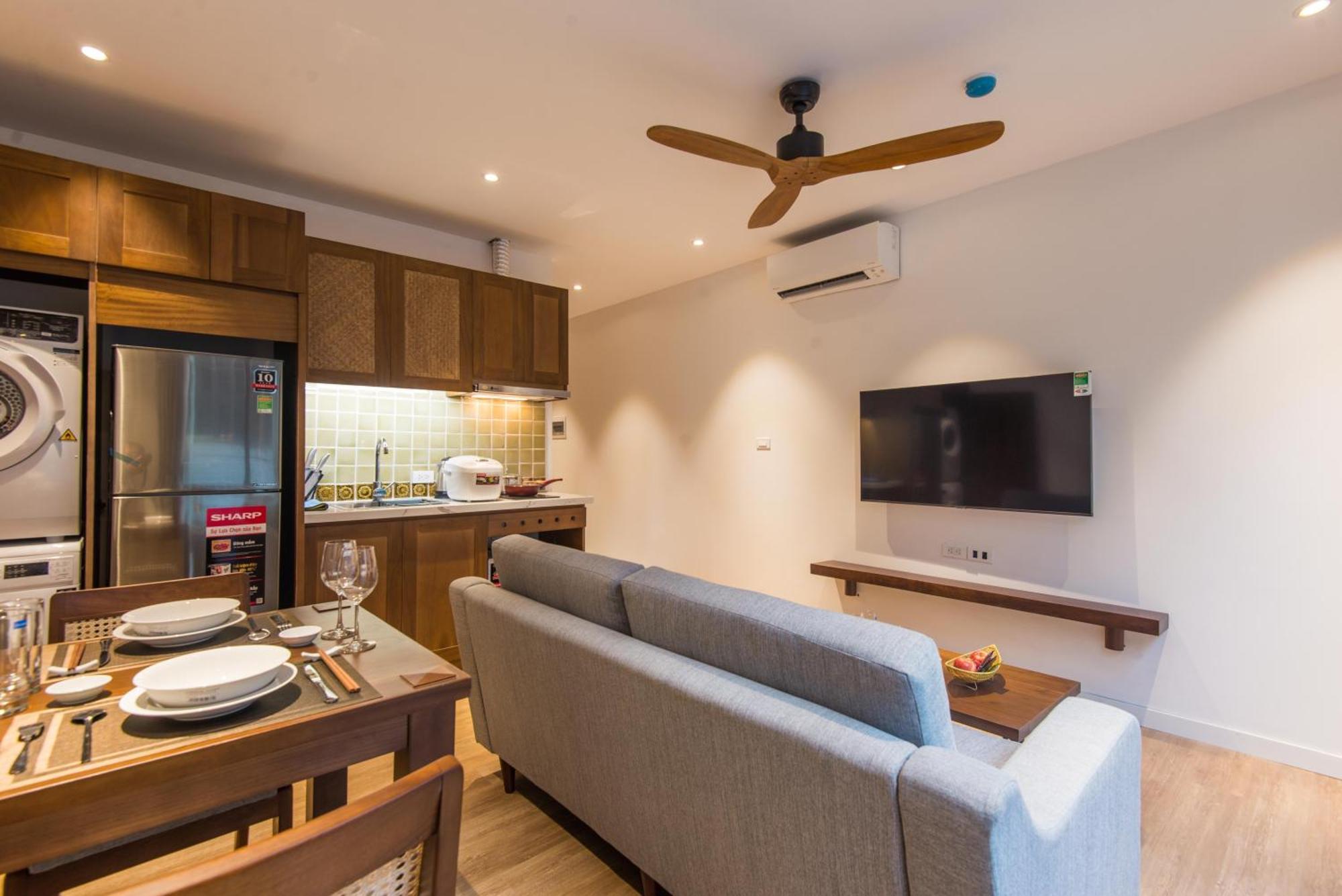 22Housing Hotel & Apartment 81 Linh Lang Hanoi Exterior foto